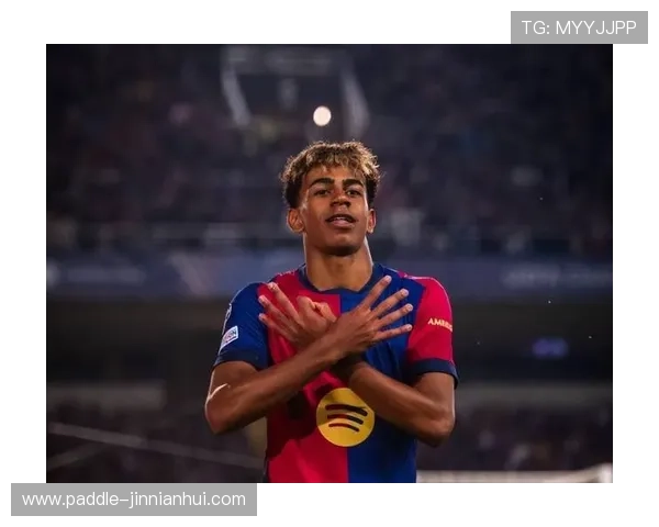 足球史上不可思议的球星盘点 谁才是最让人惊叹的传奇人物